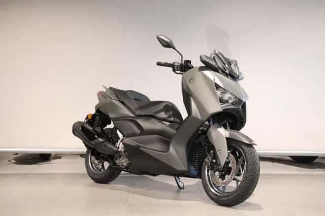 Yamaha X-MAX 300 (2026) thumbnail 2
