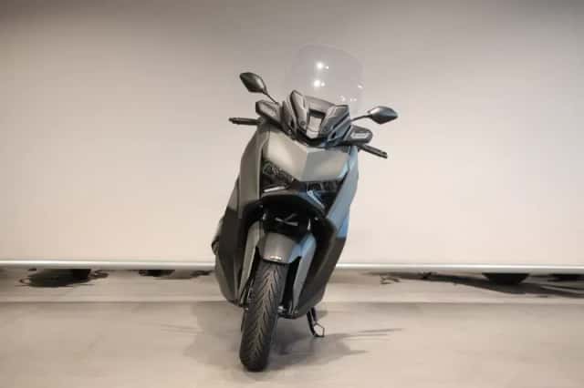 Yamaha X-MAX 300 (2026) thumbnail 3