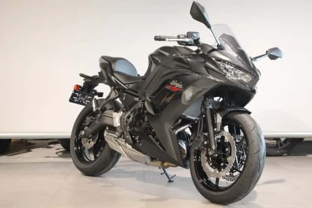 Kawasaki Ninja 650 (2026) thumbnail 2
