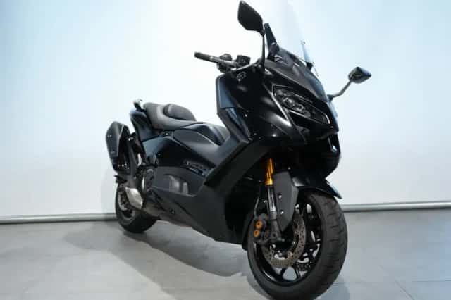 Yamaha Tmax 560 Tech MAX (2023) thumbnail 2