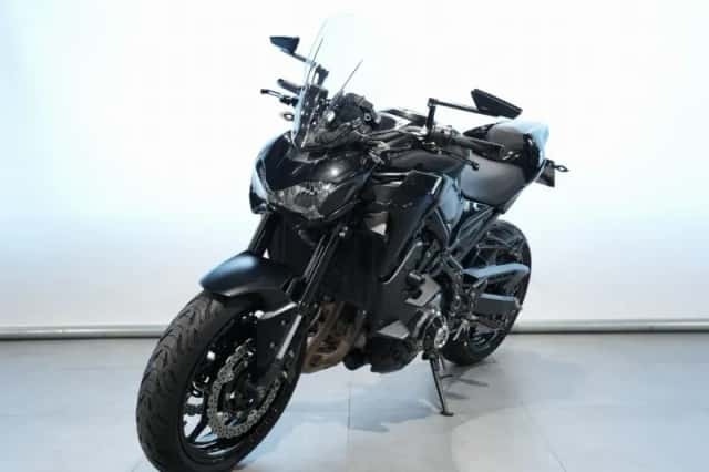 Kawasaki Z900 (2017) thumbnail 3