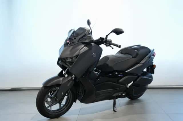 Yamaha Xmax 300 Tech MAX (2026) thumbnail 3