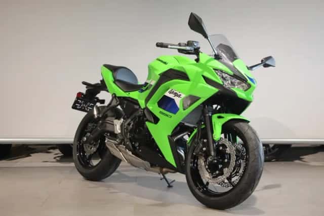 Kawasaki Ninja 650 (2026) thumbnail 2