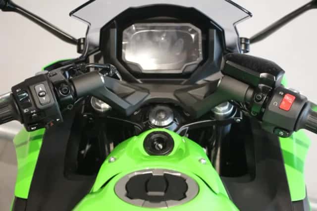Kawasaki Ninja 650 (2026) thumbnail 5