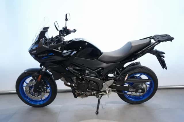 Suzuki SV-7GX (2026) thumbnail 4