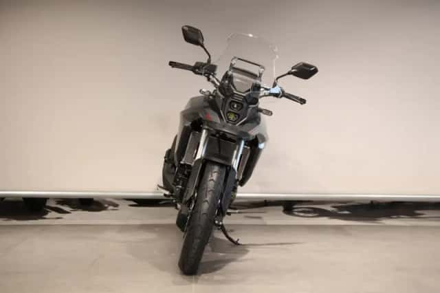 Suzuki V-Strom 800 (2026) thumbnail 3