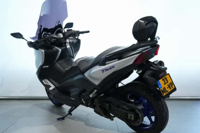 Yamaha T MAX 530 SX (2017) thumbnail 5