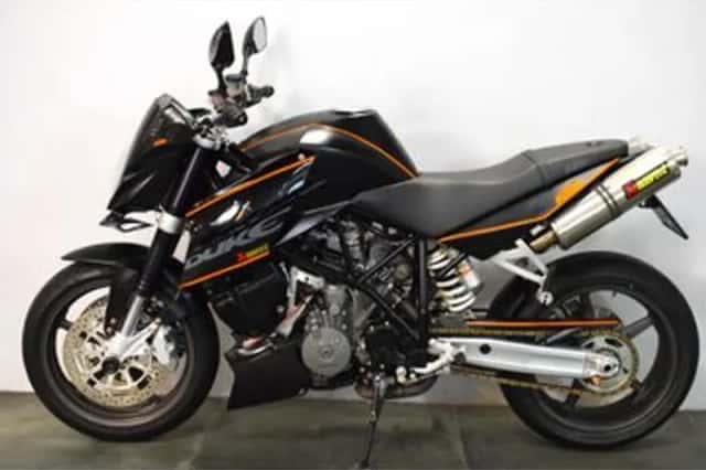KTM 990 Super Duke (2006) thumbnail 4