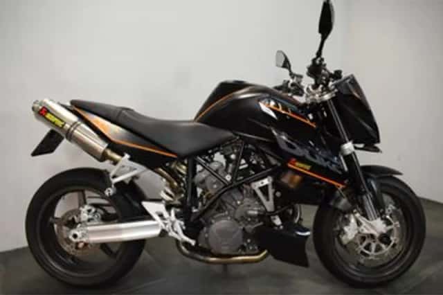 KTM 990 Super Duke (2006) thumbnail 5
