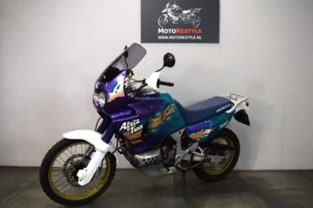 Honda XRV 750 Africa Twin (1993) thumbnail 1
