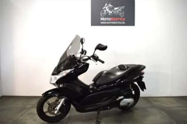 Honda PCX 125 (2012) thumbnail 1
