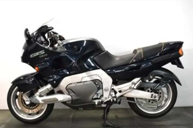 Yamaha GTS1000 (1995) thumbnail 4