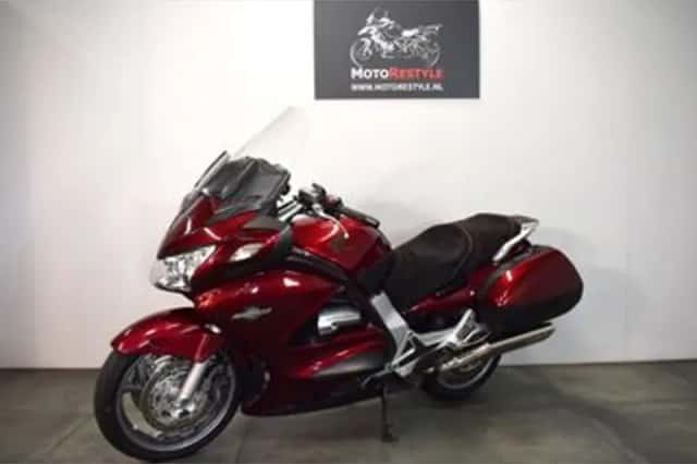 Honda ST 1300 PAN European (2006) thumbnail 1