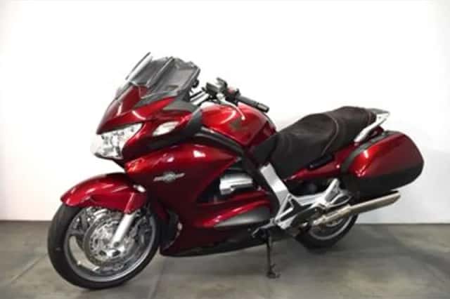 Honda ST 1300 PAN European (2006) thumbnail 2