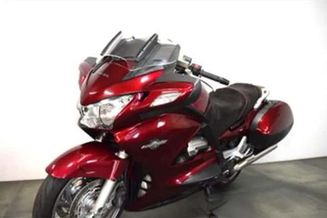Honda ST 1300 PAN European (2006) thumbnail 3