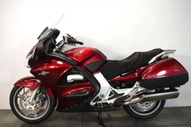 Honda ST 1300 PAN European (2006) thumbnail 4