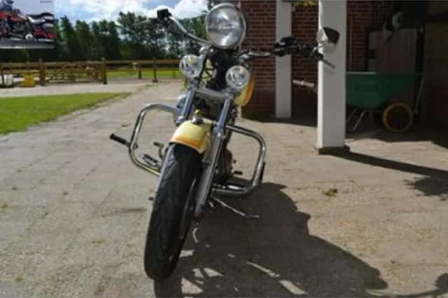 HARLEY-DAVIDSON SPORTSTER XLH 1200 (1990) thumbnail 3