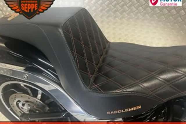 Harley-Davidson Low Rider (2018) thumbnail 5
