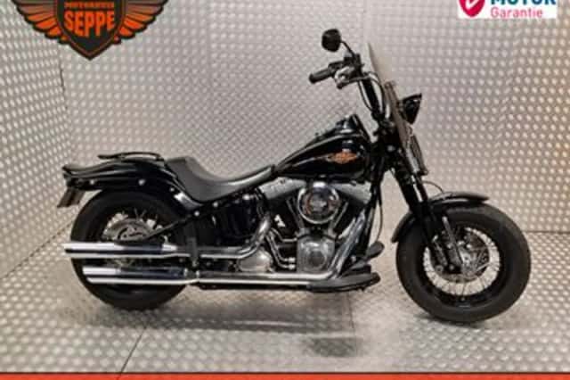 HARLEY-DAVIDSON CROSS BONES FLSTSB (2011) thumbnail 1