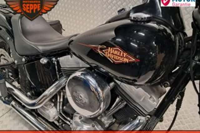 HARLEY-DAVIDSON CROSS BONES FLSTSB (2011) thumbnail 5