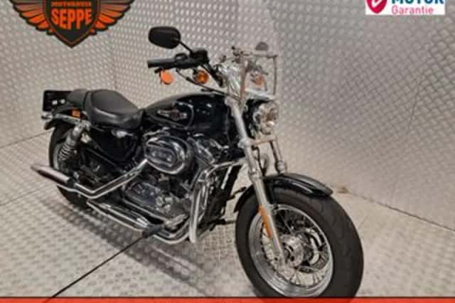 Harley-Davidson Sportster (2017) thumbnail 2