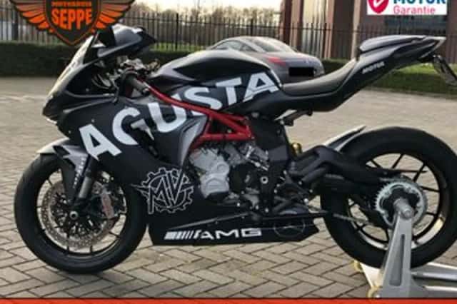 MV Agusta F3 800 (2014) thumbnail 3