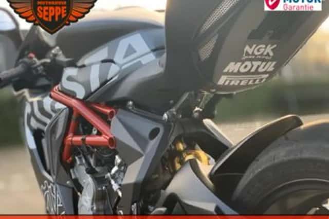 MV Agusta F3 800 (2014) thumbnail 5