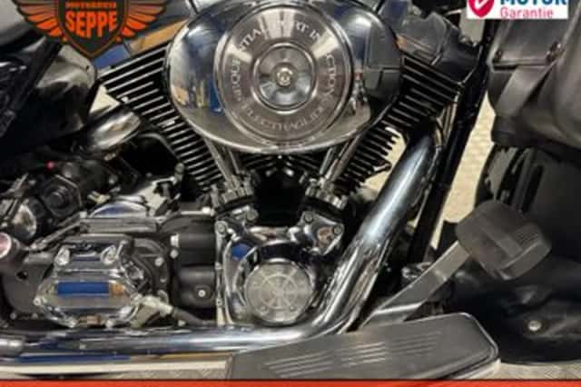 HARLEY-DAVIDSON FLHTCUI ULTRA CLASSIC ELECTRA GLIDE (2005) thumbnail 2