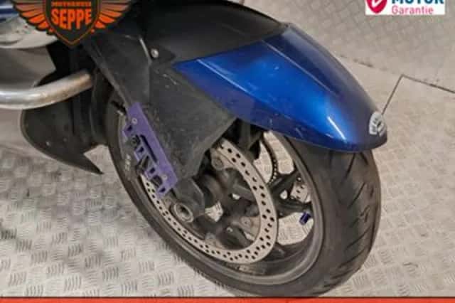 BMW K 1600 GT (2013) thumbnail 3