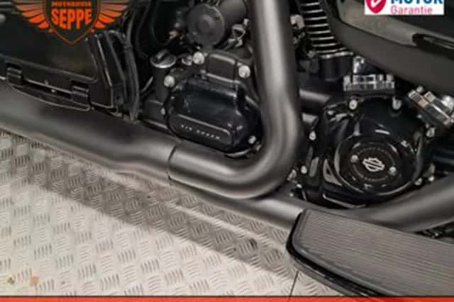 Harley-Davidson Street Glide 107 (2017) thumbnail 6