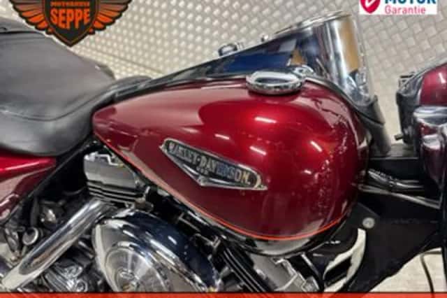 Harley-Davidson Road King Classic (2001) thumbnail 1