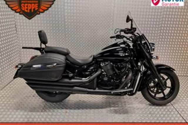 Suzuki Intruder C 1500 BT (2013) thumbnail 1