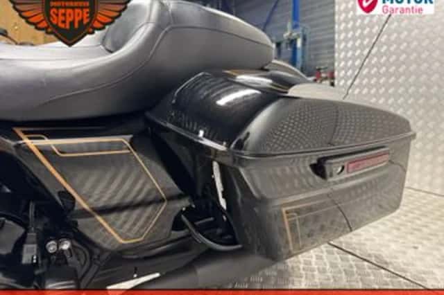 Harley-Davidson Street Glide Special (2021) thumbnail 4