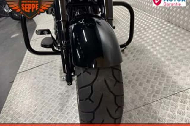 Harley-Davidson Roadking Special 114 (2021) thumbnail 5