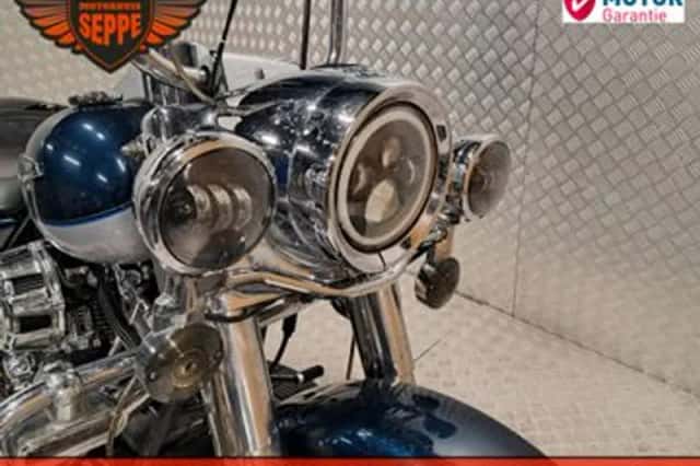 Harley-Davidson Road King Classic (2002) thumbnail 4