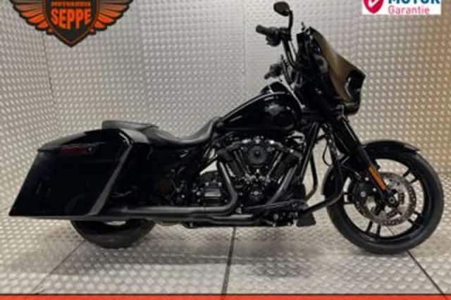 Harley-Davidson Street Glide Special (2017) thumbnail 1