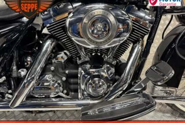 Harley-Davidson Road King (2007) thumbnail 2