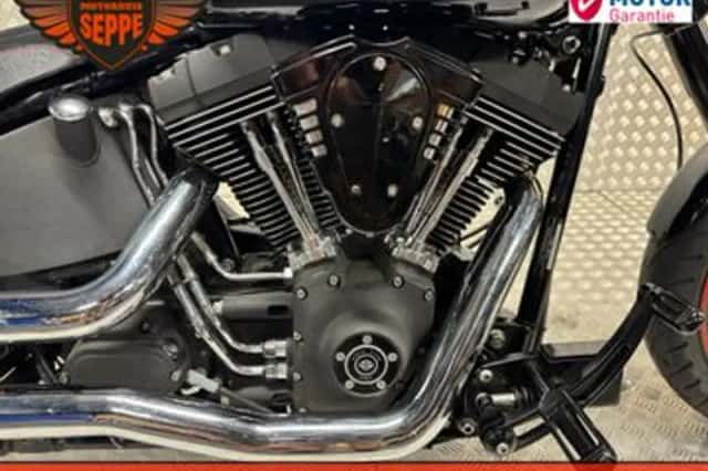 Harley-Davidson Night Train (2006) thumbnail 2