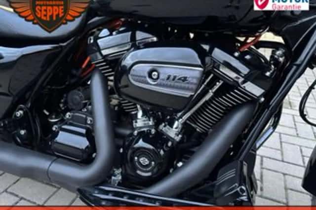 Harley-Davidson Street Glide Special (2020) thumbnail 3
