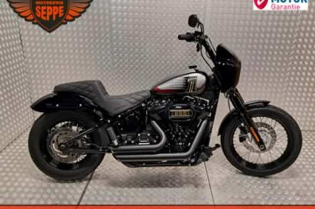 Harley-Davidson Street Bob 107 (2019) thumbnail 1