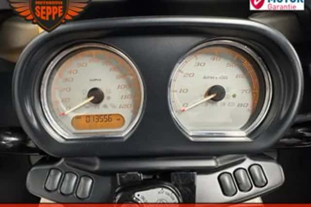Harley-Davidson Road Glide Limited (2021) thumbnail 6