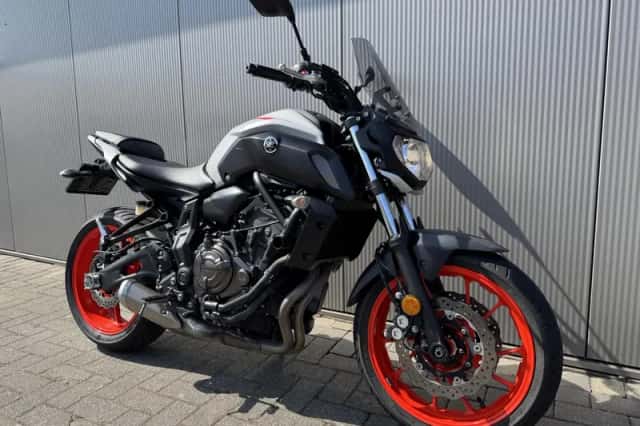 Yamaha MT-07 (2021) thumbnail 2