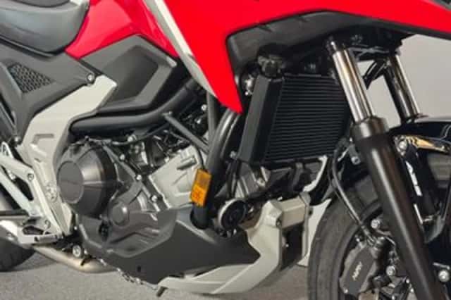 Honda NC750X (2022) thumbnail 6