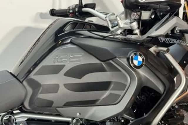 BMW R 1200 GS Adventure Triple (2017) thumbnail 3