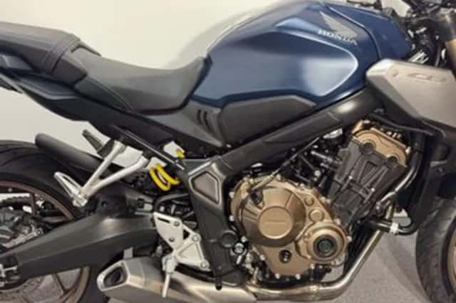 Honda CB650R (2020) thumbnail 2