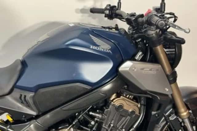 Honda CB650R (2020) thumbnail 3