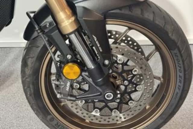 Honda CB650R (2020) thumbnail 6