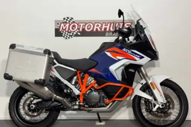 KTM 1290 Super Adventure (2022) thumbnail 1