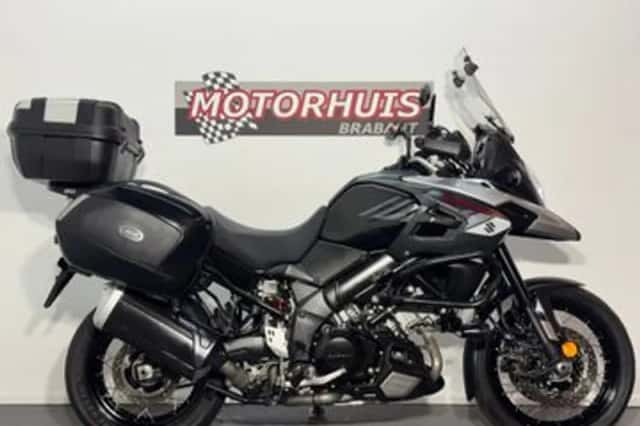 Suzuki V-Strom 1000 Adventure (2017) thumbnail 1