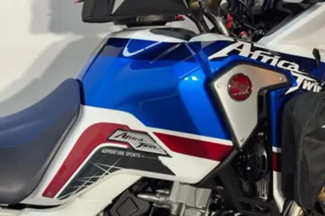 Honda CRF 1000 L Africa Twin (2018) thumbnail 3